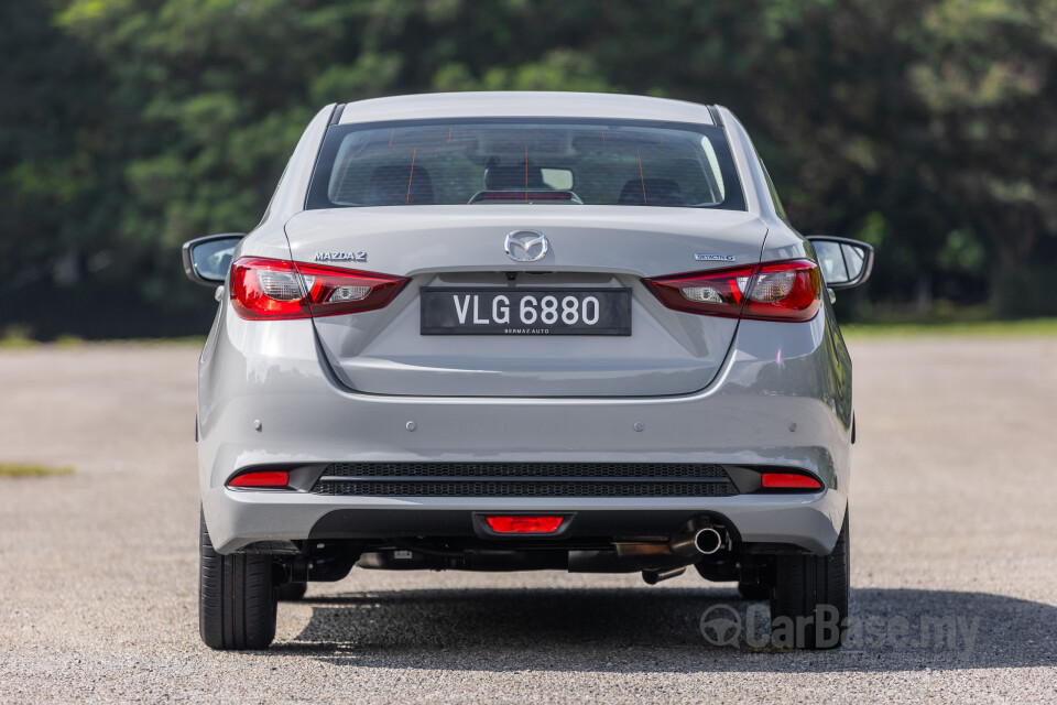 Mazda 2 Sedan DJ Sedan Facelift (2020) Exterior