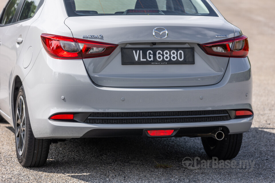 Mazda 2 Sedan DJ Sedan Facelift (2020) Exterior