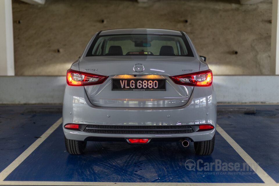 Mazda 2 Sedan DJ Sedan Facelift (2020) Exterior