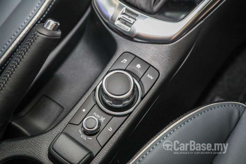 Mazda 2 Sedan DJ Sedan Facelift (2020) Interior