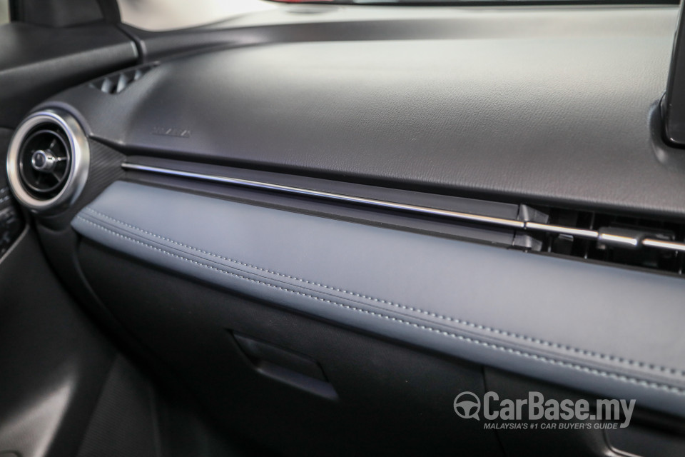 Mazda 2 Sedan DJ Sedan Facelift (2020) Interior