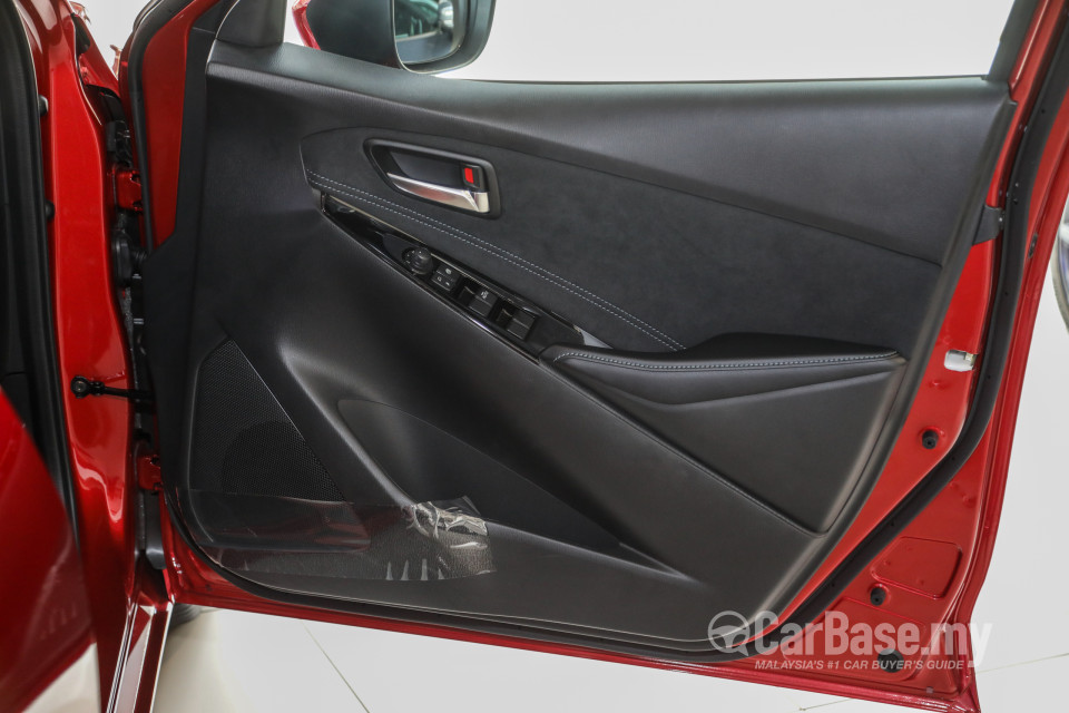 Mazda 2 Sedan DJ Sedan Facelift (2020) Interior