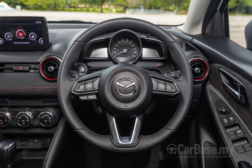 Mazda 2 Sedan DJ Sedan Facelift (2020) Interior