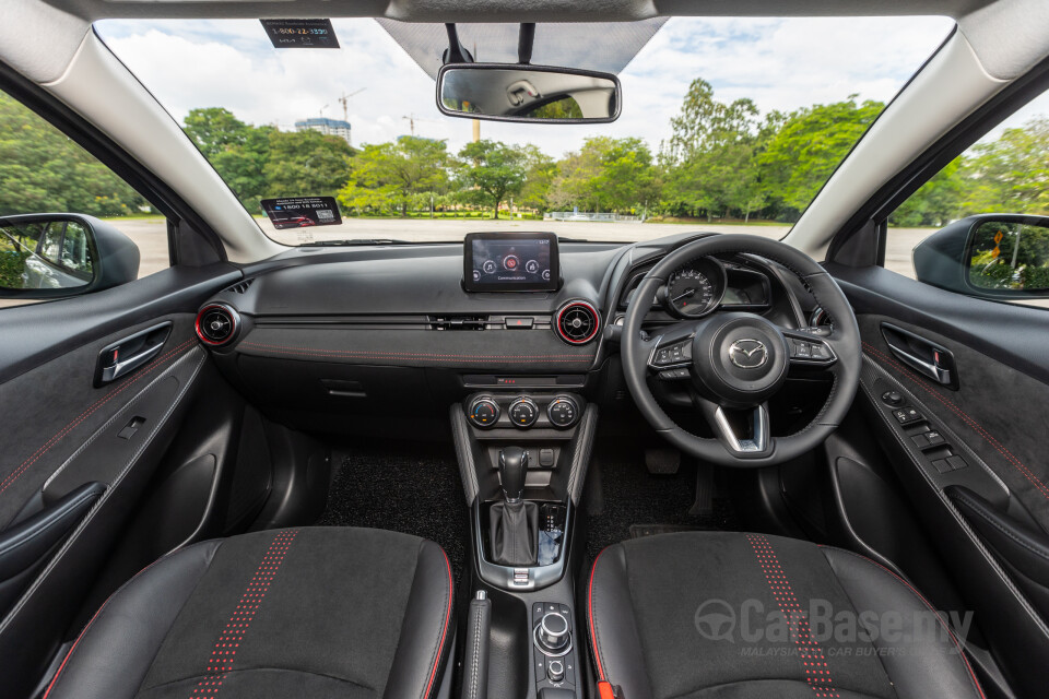 Mazda 2 Sedan DJ Sedan Facelift (2020) Interior