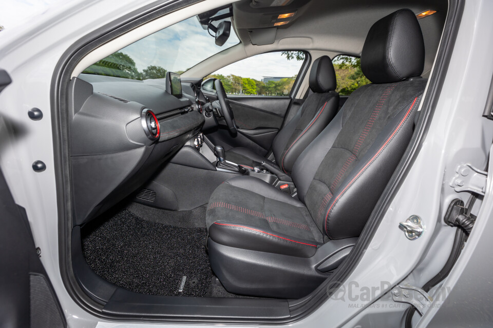 Mazda 2 Sedan DJ Sedan Facelift (2020) Interior