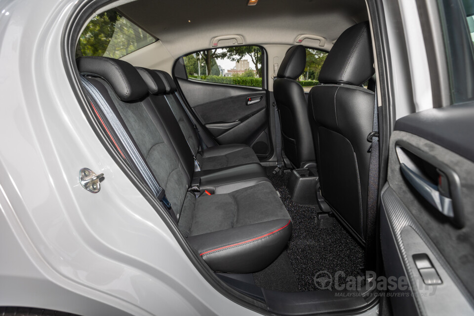 Mazda 2 Sedan DJ Sedan Facelift (2020) Interior