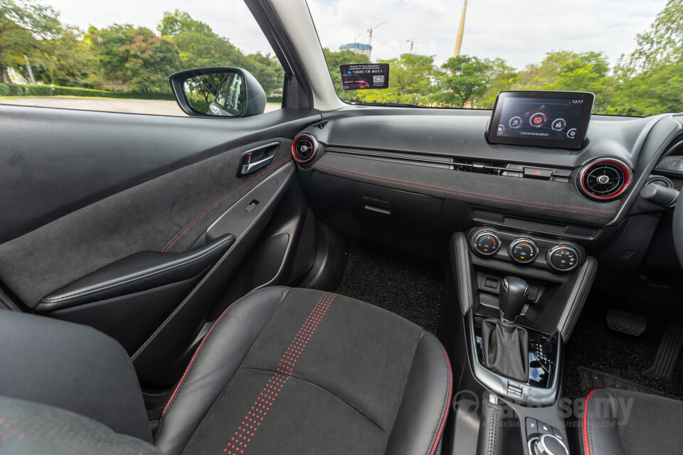 Mazda 2 Sedan DJ Sedan Facelift (2020) Interior