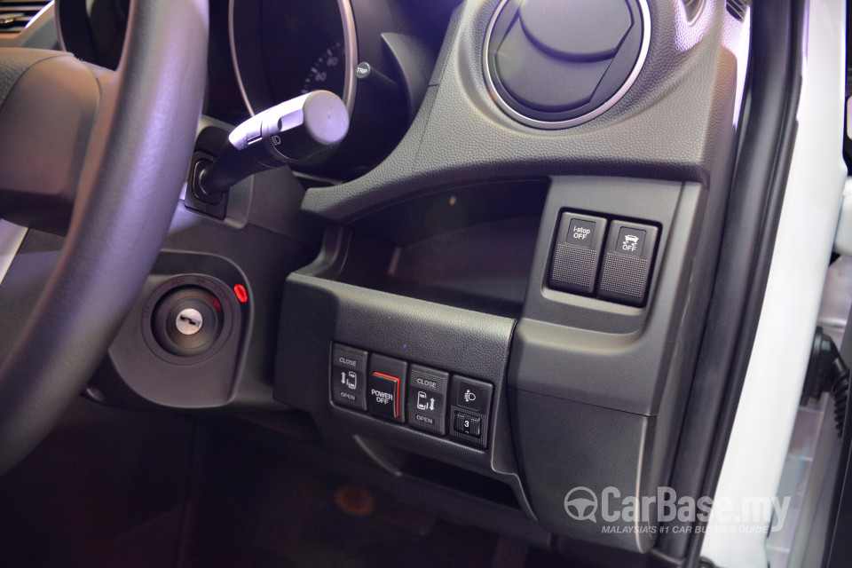 Mazda 5 Mk2 (2010) Interior