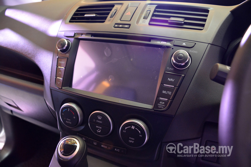 Mazda 5 Mk2 (2010) Interior