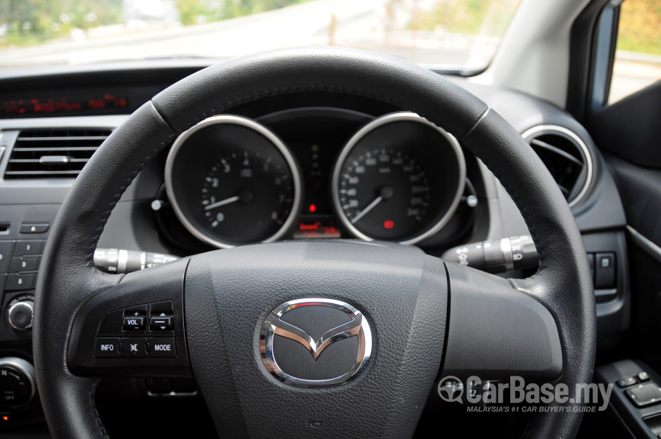 Mazda 5 Mk2 (2010) Interior