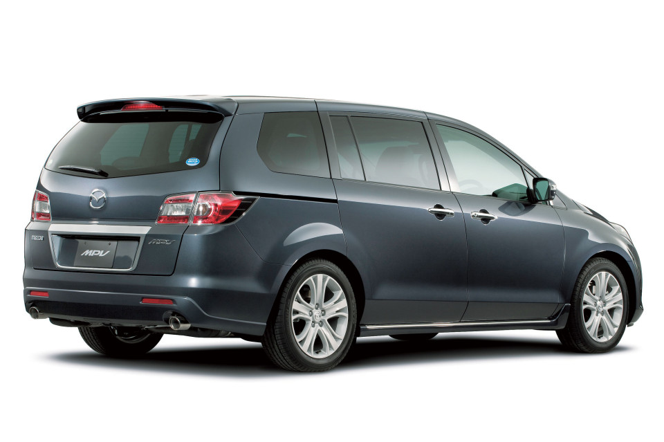 Mazda 8 LY (2010) Exterior