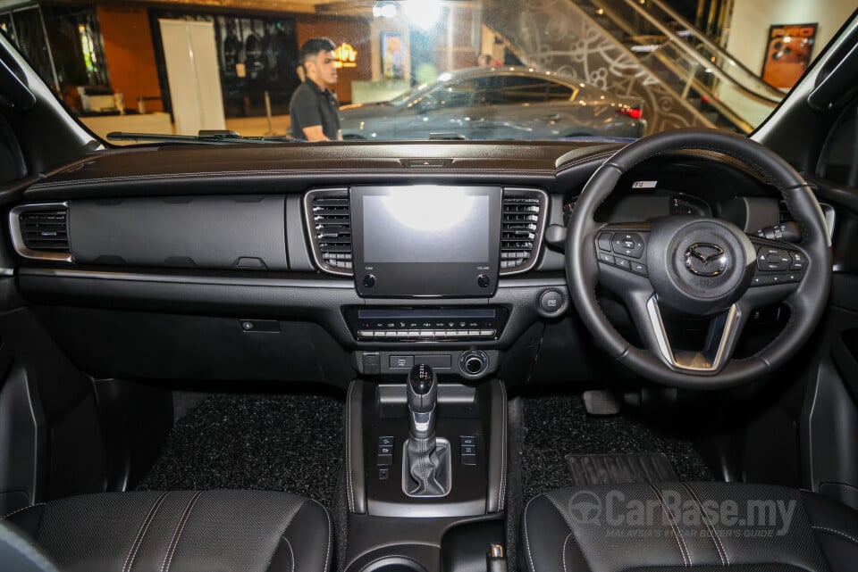 Mazda BT-50 TF Facelift (2025) Interior