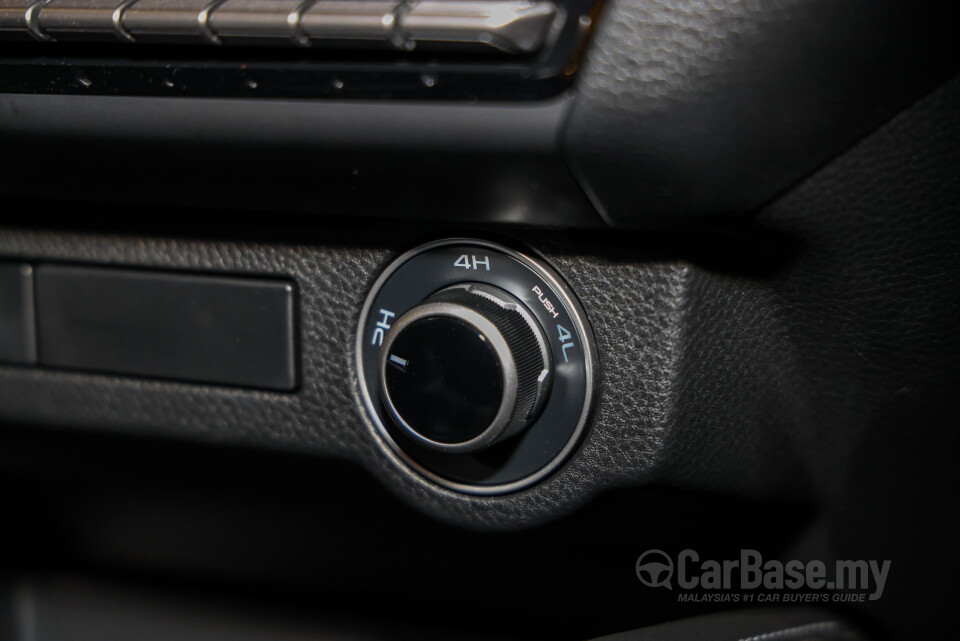 Mazda BT-50 TF Facelift (2025) Interior