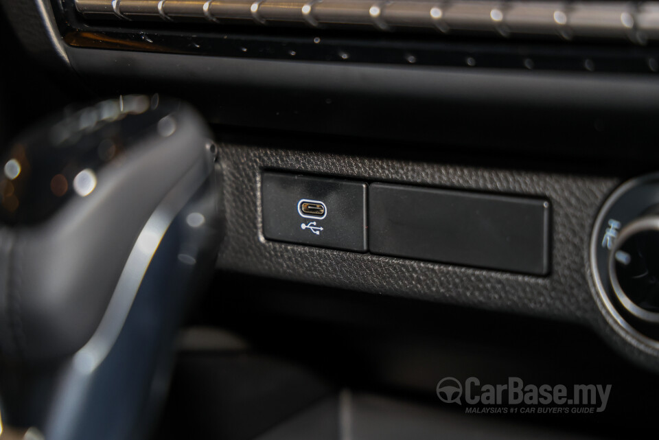 Mazda BT-50 TF Facelift (2025) Interior