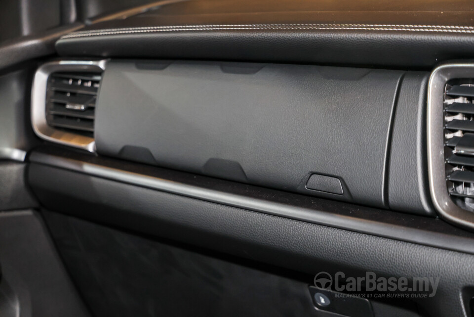 Mazda BT-50 TF Facelift (2025) Interior