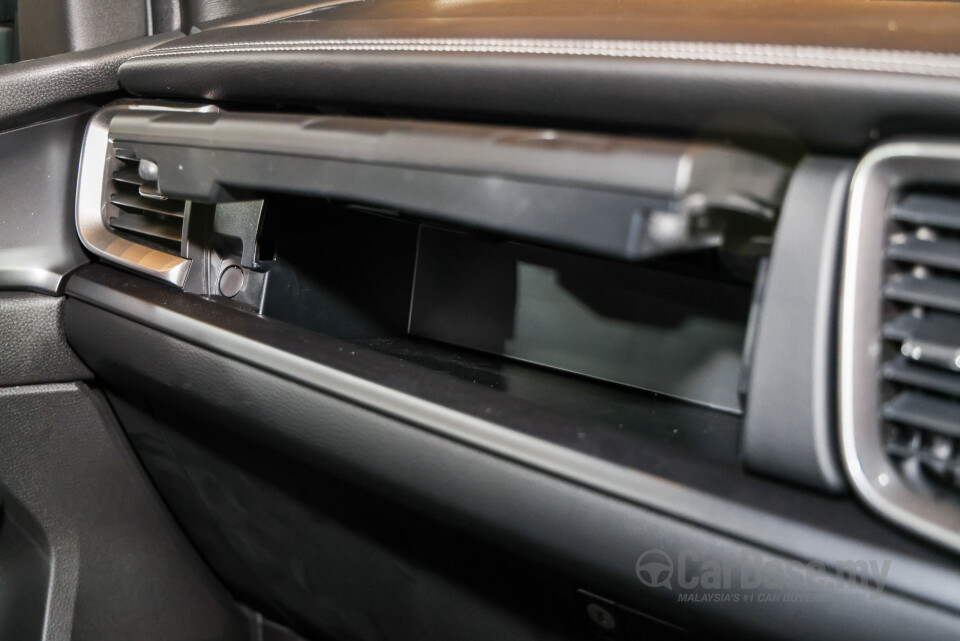 Mazda BT-50 TF Facelift (2025) Interior