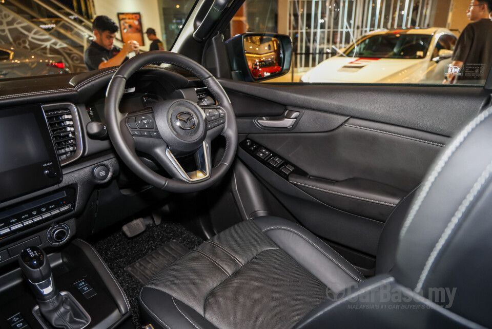 Mazda BT-50 TF Facelift (2025) Interior