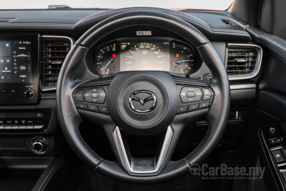 Mazda BT-50 TF Facelift (2025) Interior