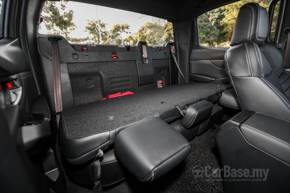 Mazda BT-50 TF Facelift (2025) Interior