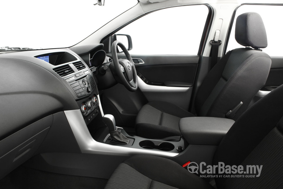 Mazda BT-50 Mk2 (2012) Interior