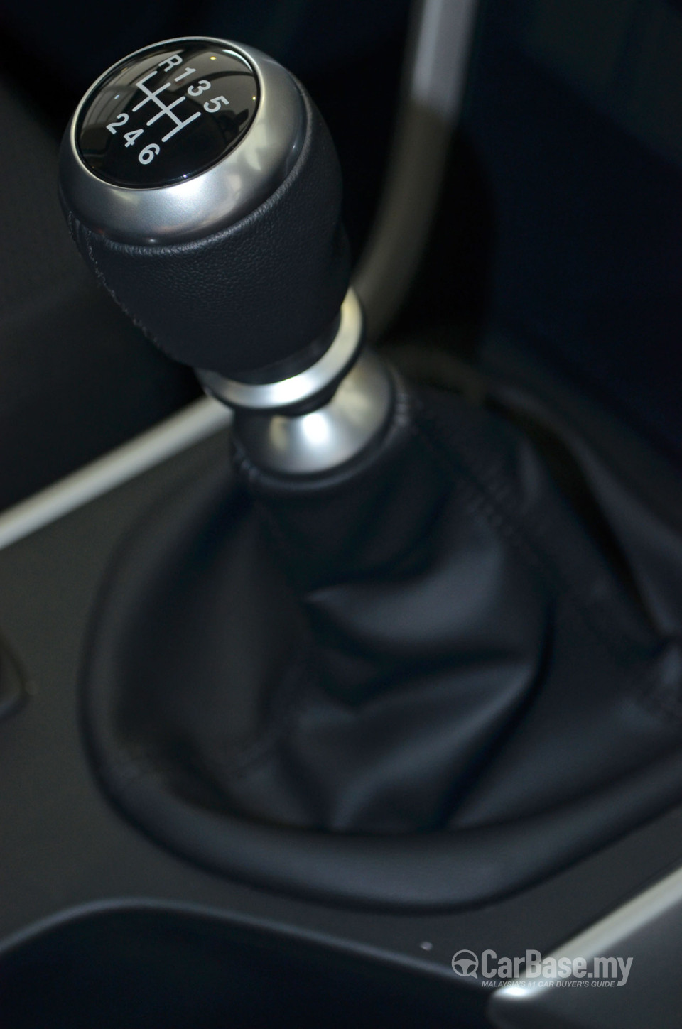 Mazda BT-50 Mk2 (2012) Interior