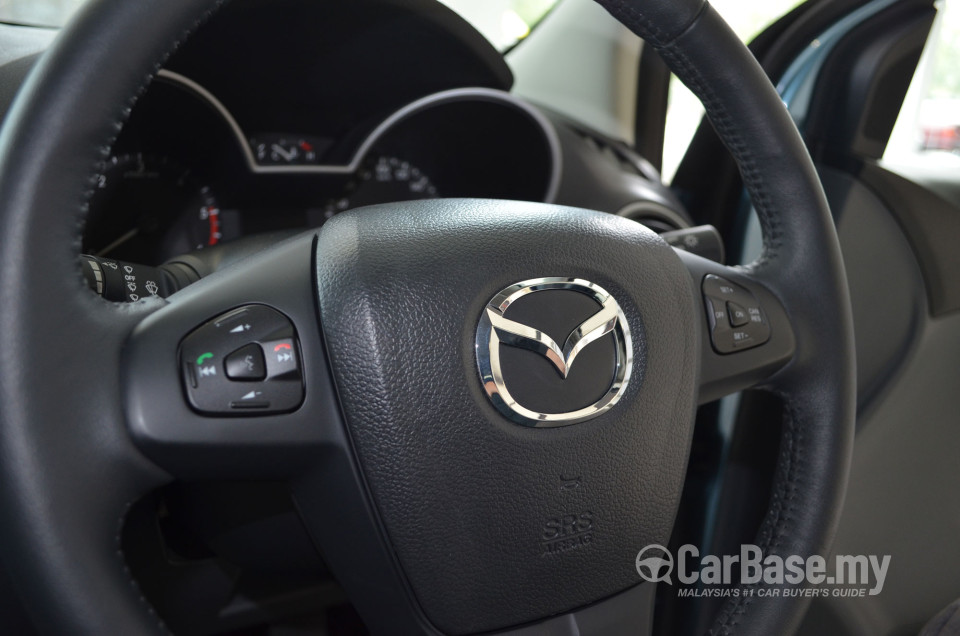 Mazda BT-50 Mk2 (2012) Interior