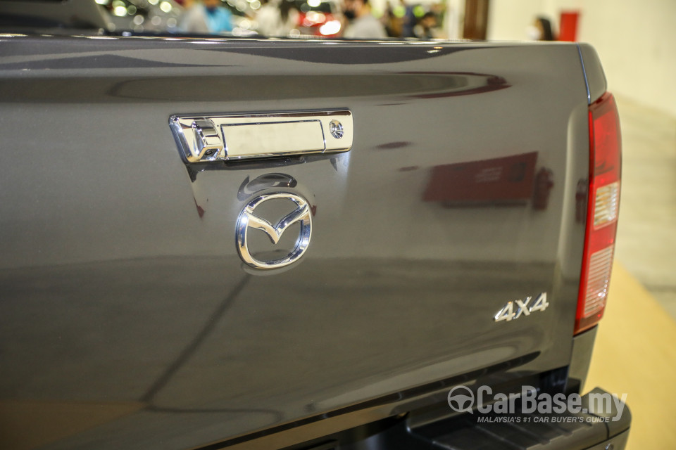 Mazda BT-50 TF (2021) Exterior