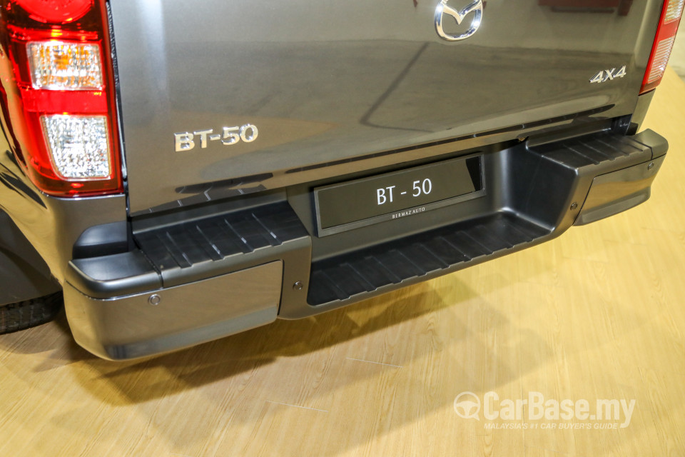 Mazda BT-50 TF (2021) Exterior