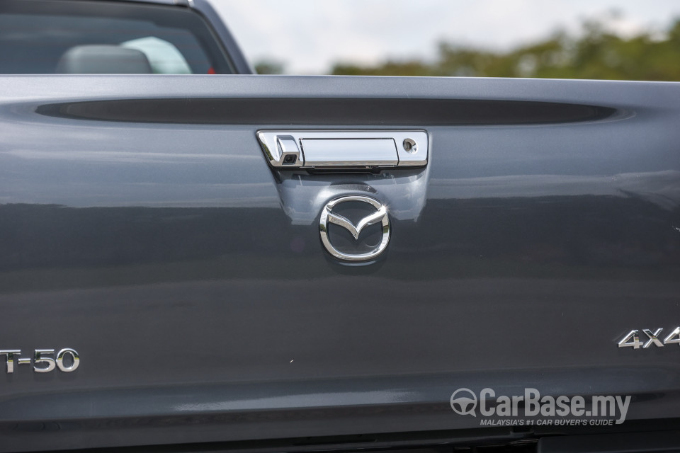 Mazda BT-50 TF (2021) Exterior