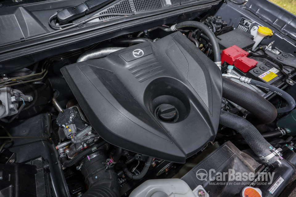 Mazda BT-50 TF (2021) Exterior