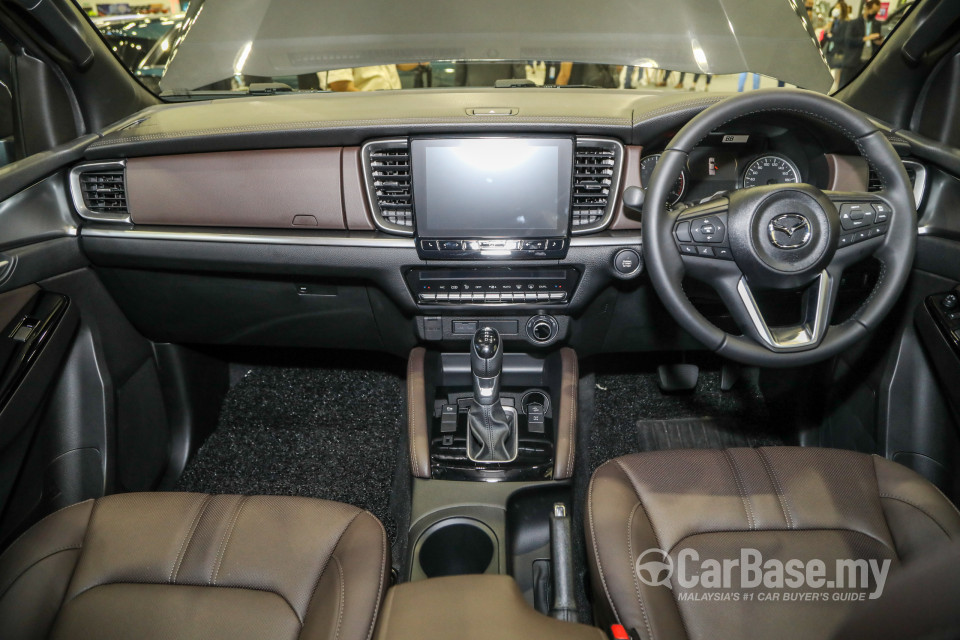 Mazda BT-50 TF (2021) Interior