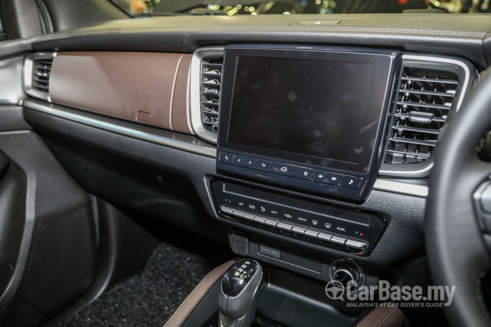 Mazda BT-50 TF (2021) Interior