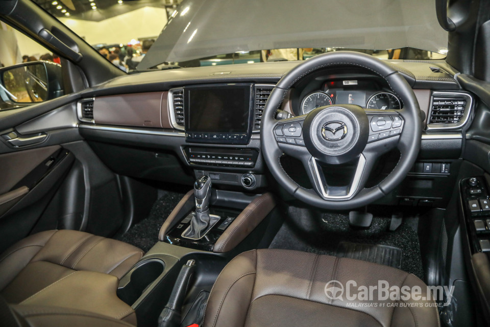 Mazda BT-50 TF (2021) Interior