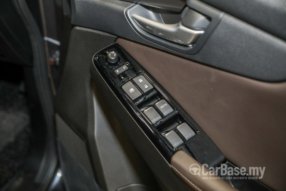 Mazda BT-50 TF (2021) Interior