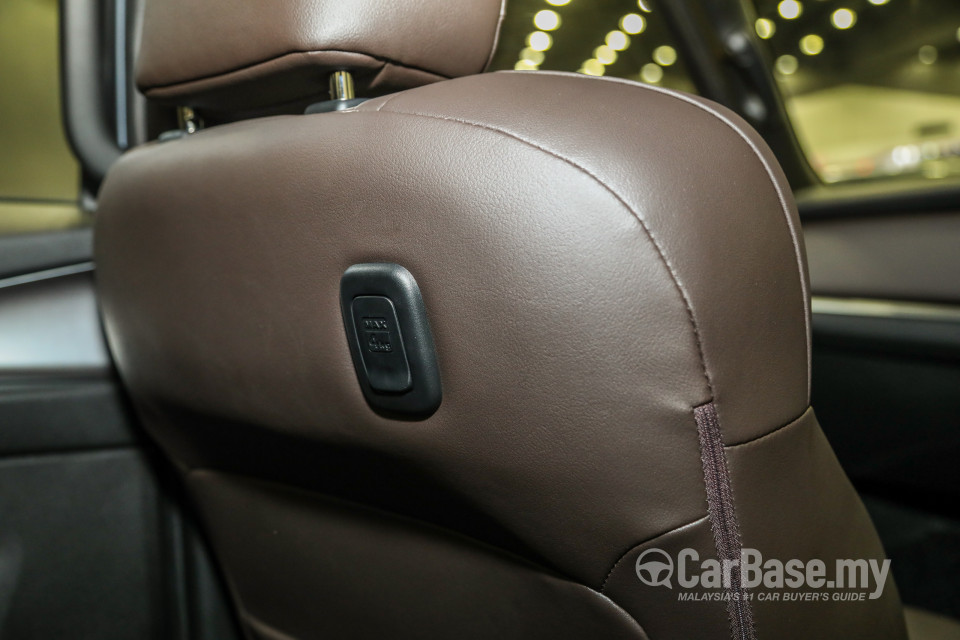 Mazda BT-50 TF (2021) Interior