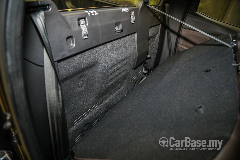 Mazda BT-50 TF (2021) Interior