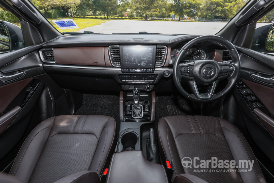 Mazda BT-50 TF (2021) Interior