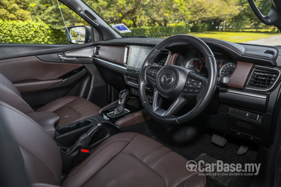 Mazda BT-50 TF (2021) Interior
