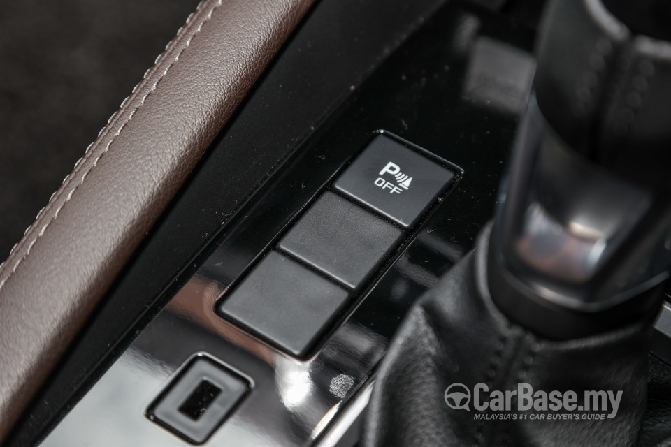 Mazda BT-50 TF (2021) Interior