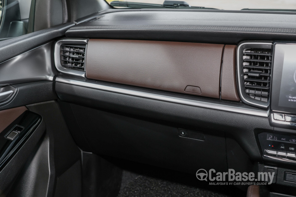 Mazda BT-50 TF (2021) Interior