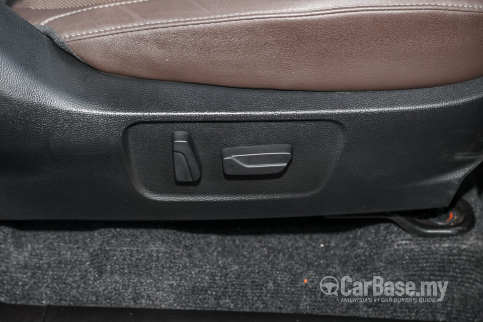 Mazda BT-50 TF (2021) Interior