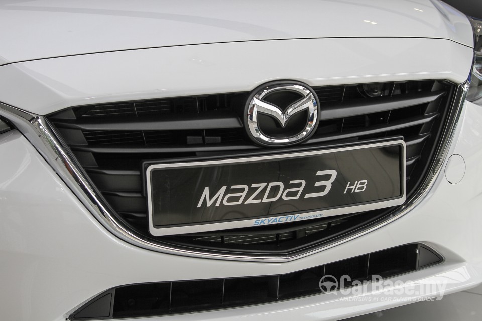 Mazda 3 Hatchback BM (2015) Exterior