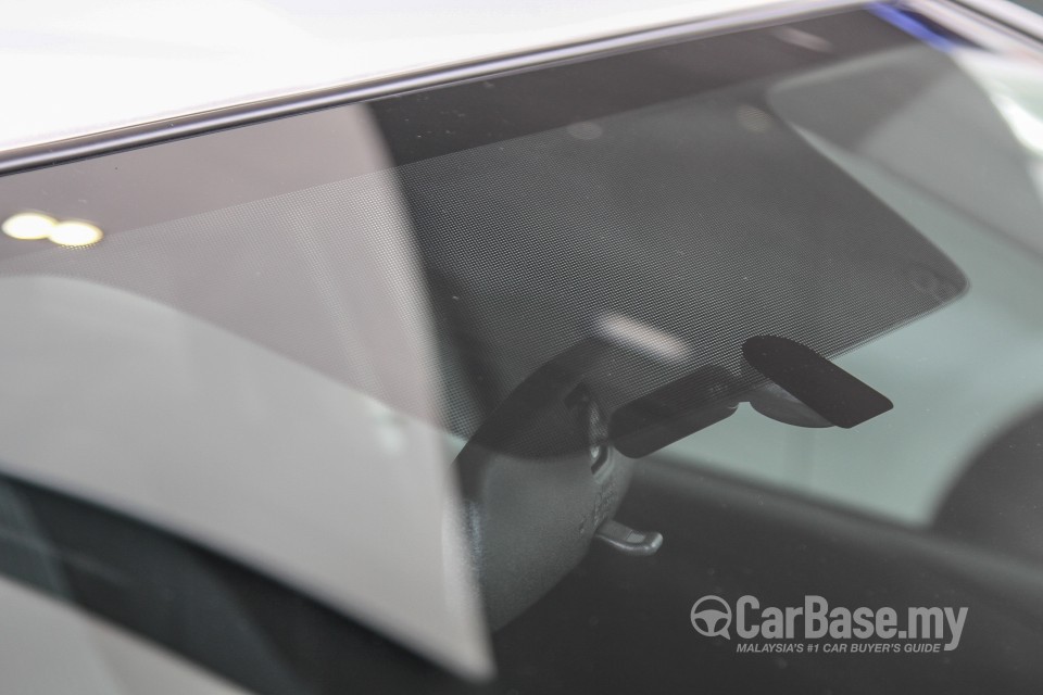 Mazda 3 Hatchback BM (2015) Exterior