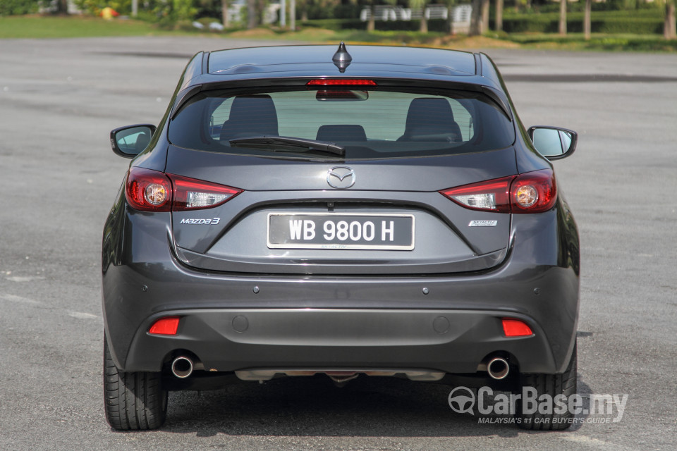 Mazda 3 Hatchback BM (2015) Exterior