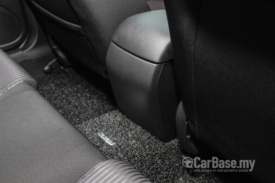 Mazda 3 Hatchback BM (2015) Interior