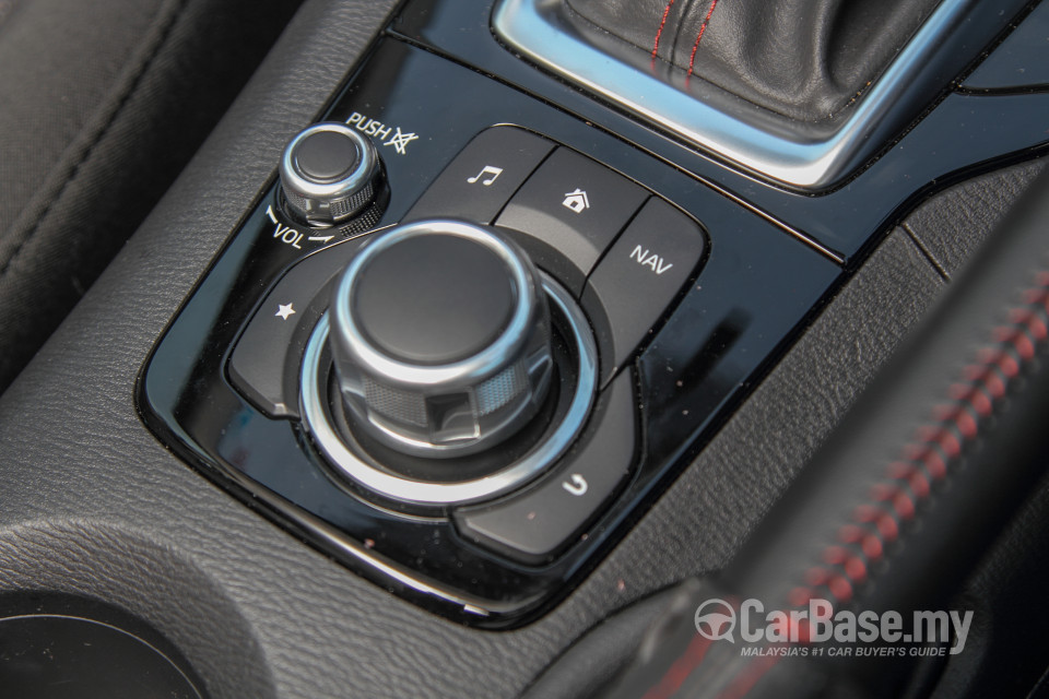 Mazda 3 Hatchback BM (2015) Interior