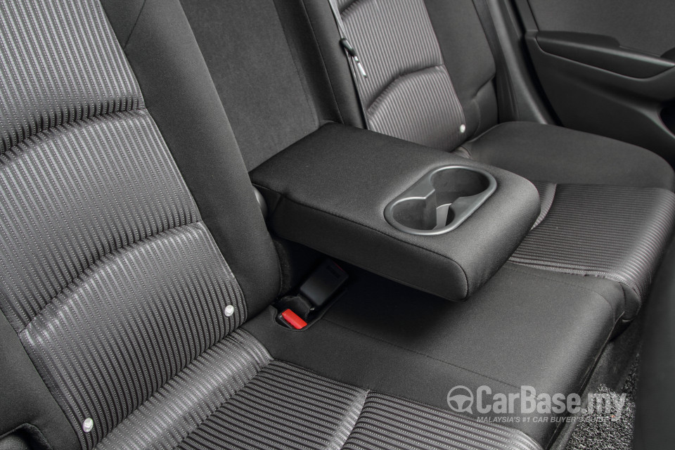 Mazda 3 Hatchback BM (2015) Interior