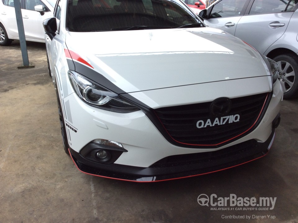 Mazda 3 Hatchback BM (2015) User