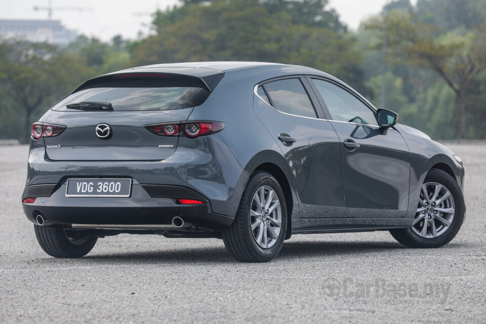 Nissan Almera N17 Facelift (2015) Exterior