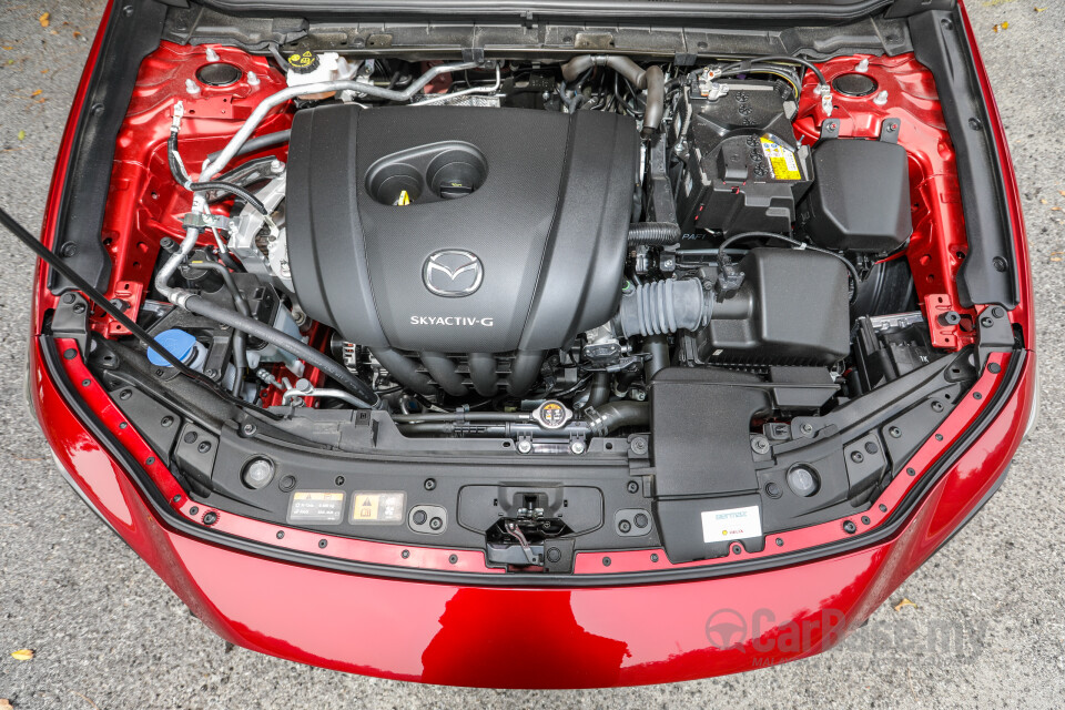 Nissan Grand Livina L11 Facelift (2013) Exterior